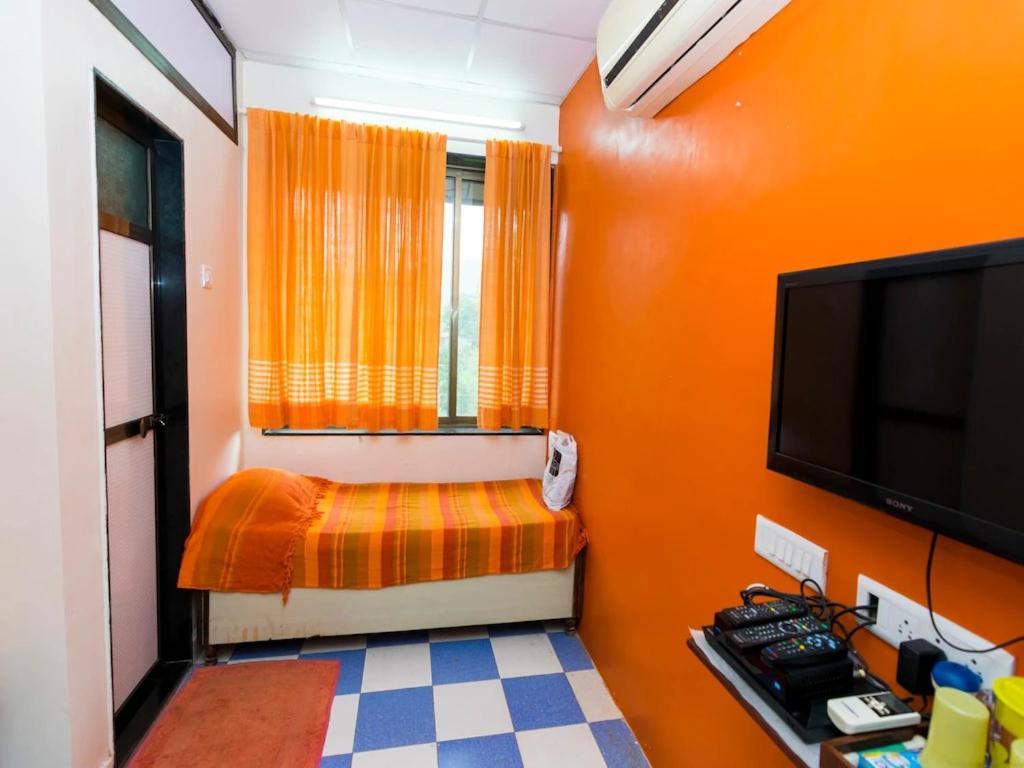 Вилла Red House 3Bhk Карджат Экстерьер фото